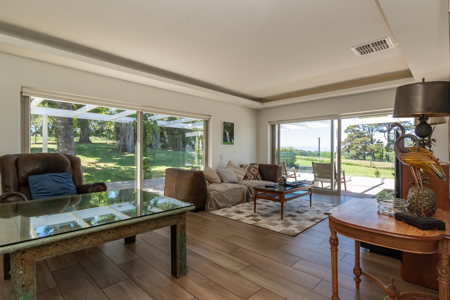 4 Bedroom Property for Sale in Bishopscourt Western Cape